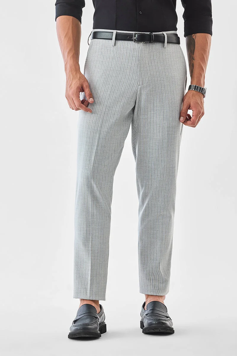 سنيتش بنطلون مخطط بقصة ضيقة مطاطية